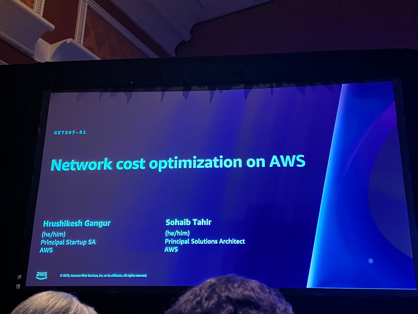 Network cost optimization on AWS
